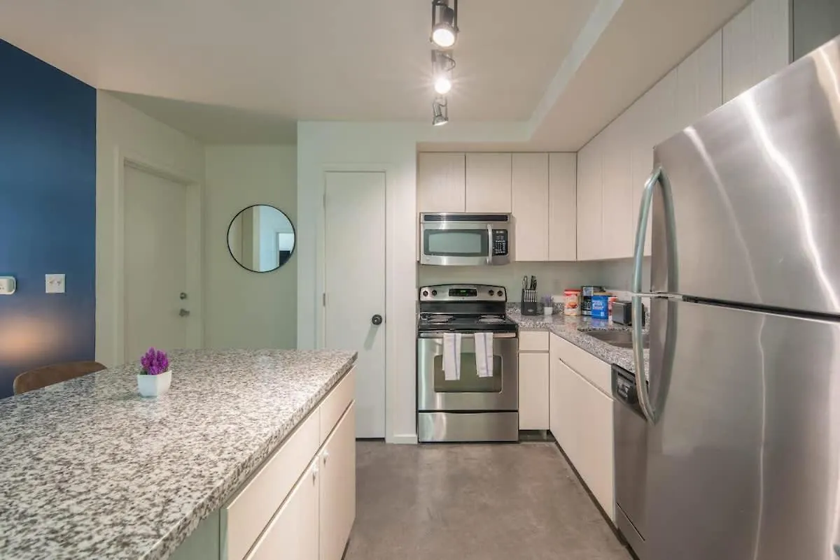 Lejlighed Calm 2Bd - Central Dt - Gym, Pool, Parking - Sleep 8 Phoenix USA