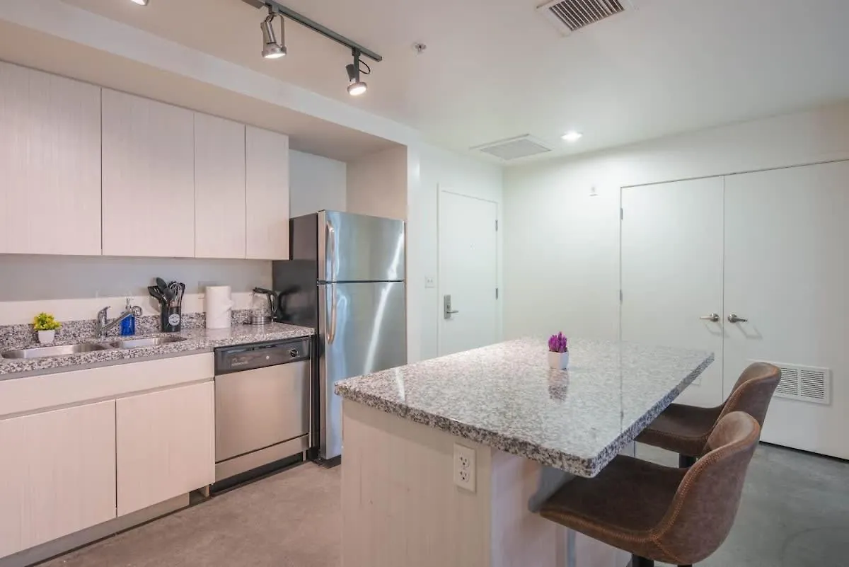 Calm 2Bd - Central Dt - Gym, Pool, Parking - Sleep 8 Phoenix 0*,